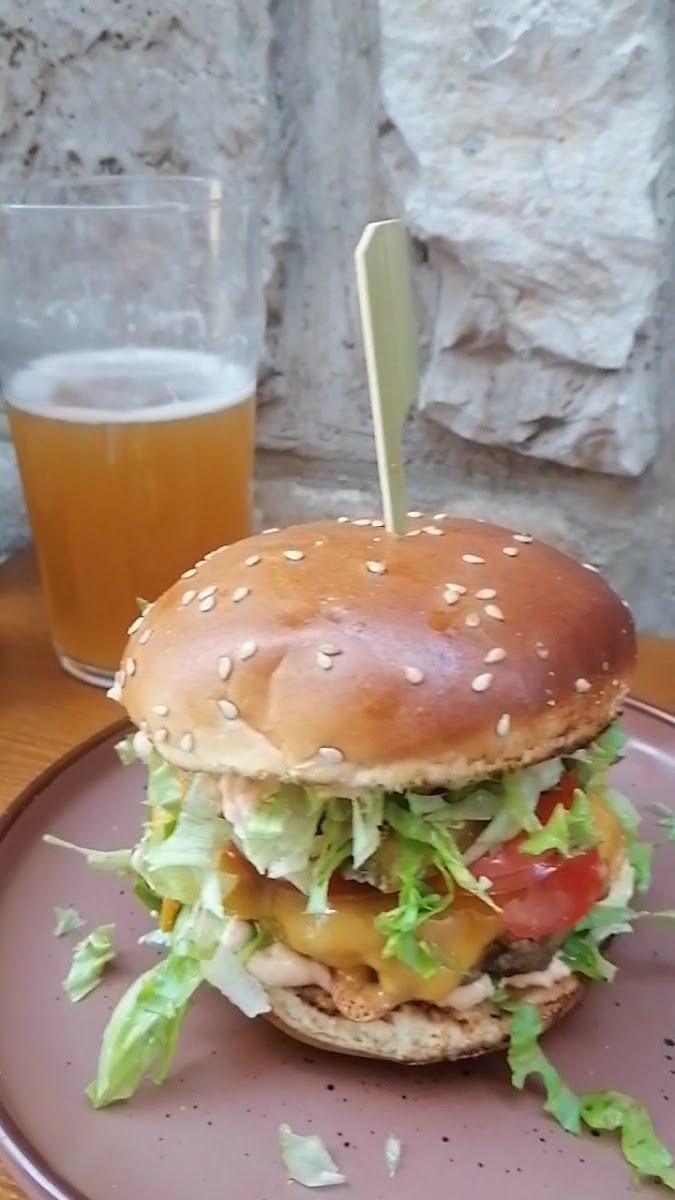 Gara Burger House-2