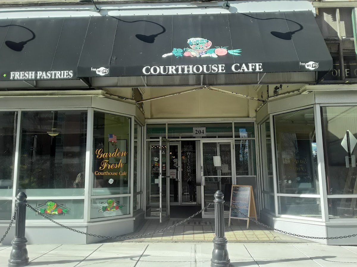 Garden Fresh Courthouse Cafe