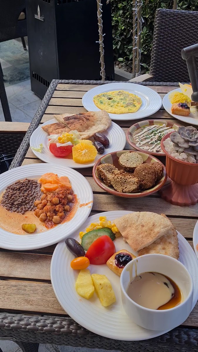 Garden Promenade Café-2