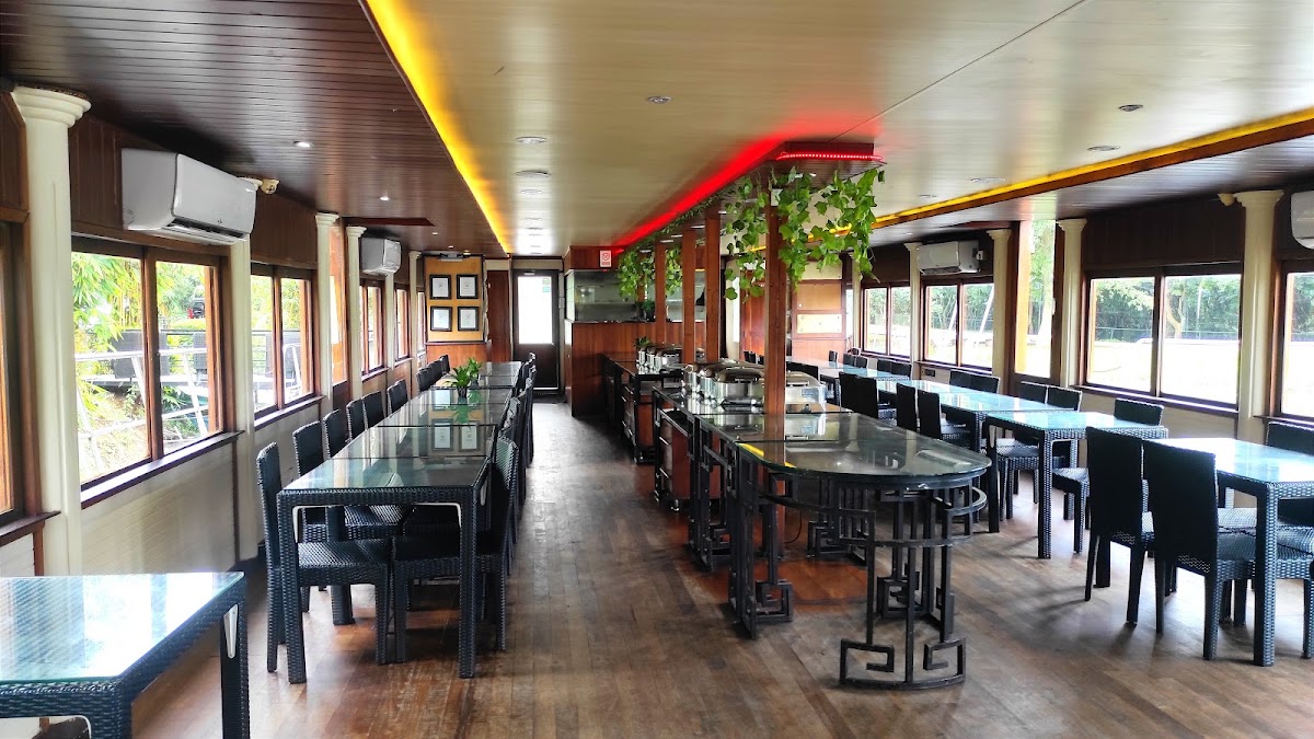 Garton's Ark Restaurant