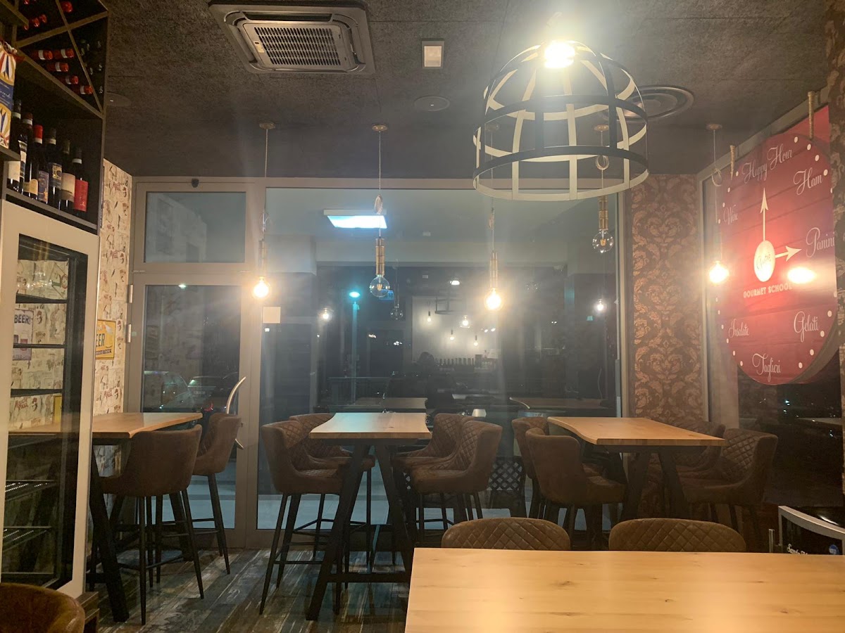 Gastro Food & Drink