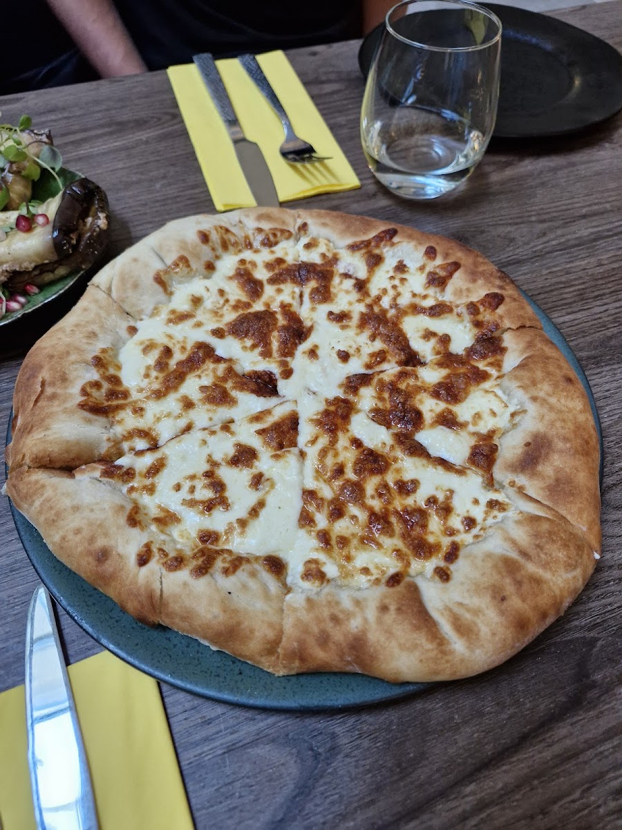 Gastro Hub-6