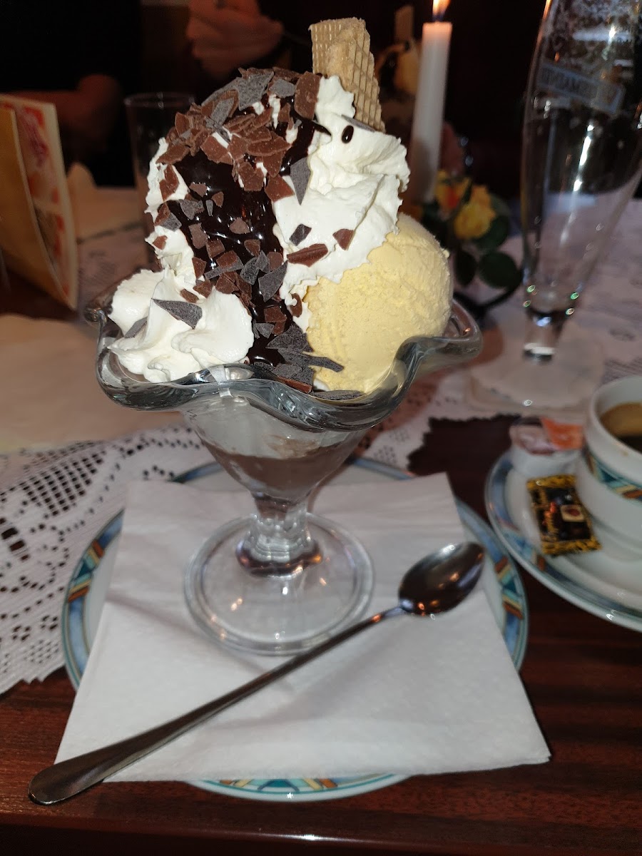 Gaststätte & Café 'zur Biene'-10
