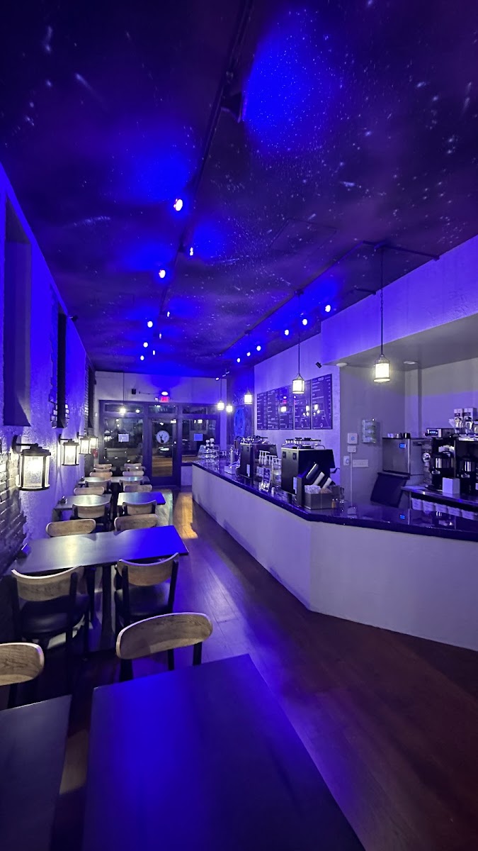 Gata Mágica Café And Lounge