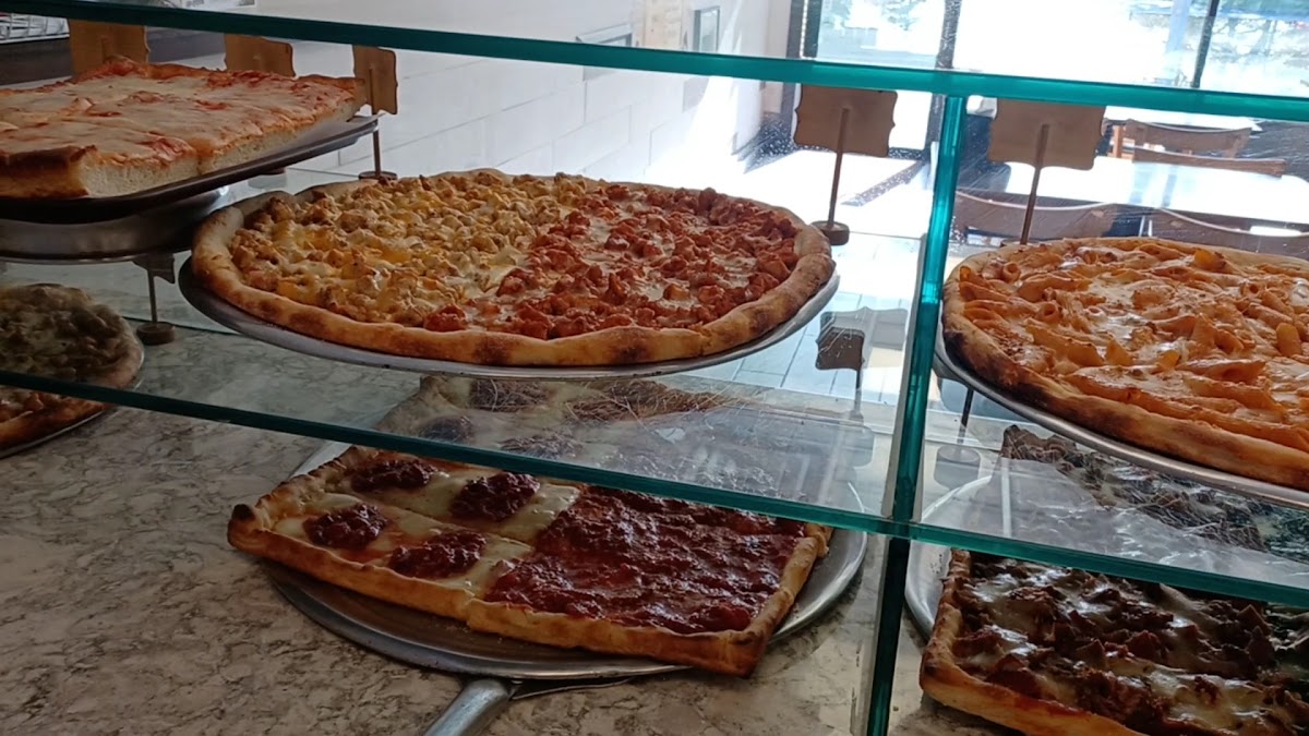 Gavone's Pizza-2