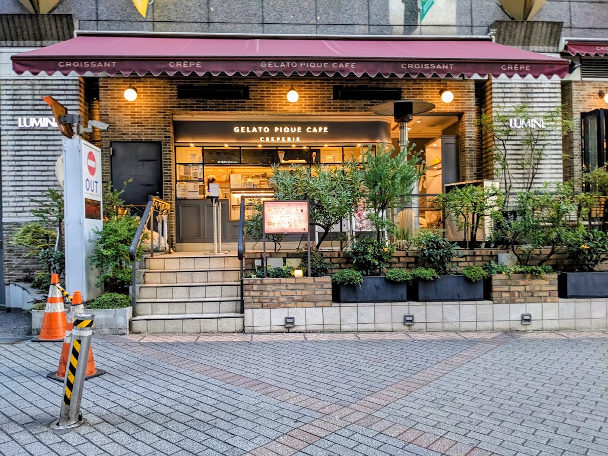 Gelato Pique Cafe Creperie Lumine Ikebukuro