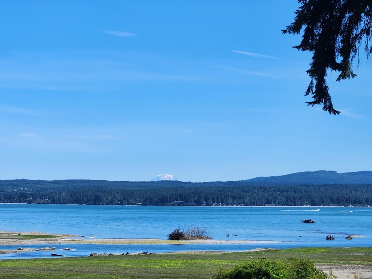 Geoduck Restaurant & Lounge-4