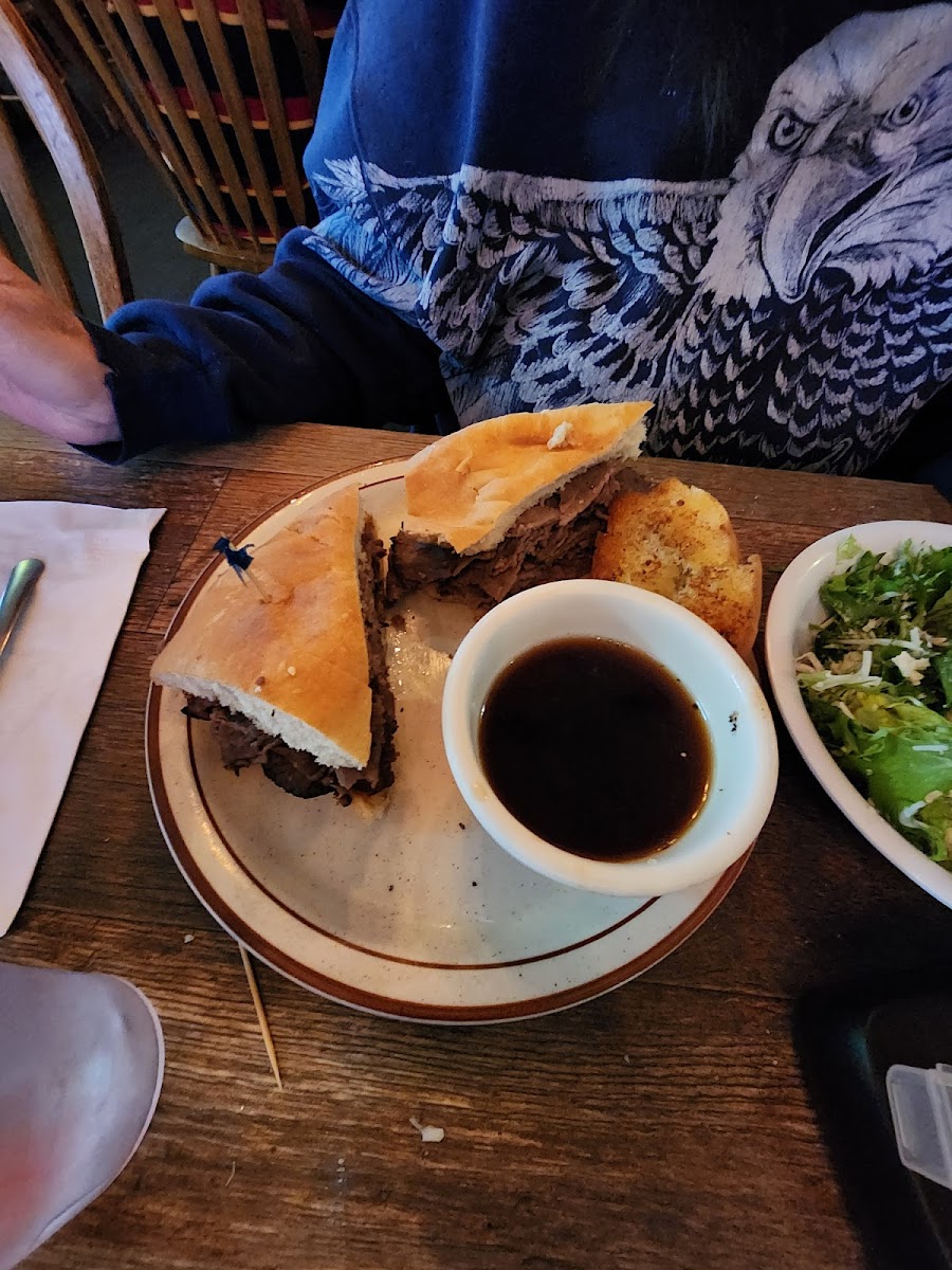 Geoduck Restaurant & Lounge-6