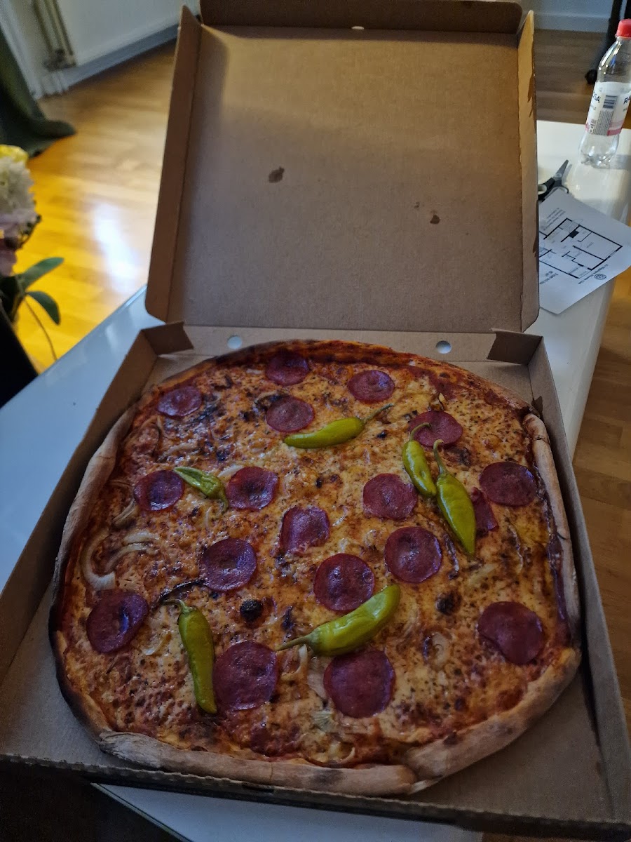 Gerd's Pizza Restaurant-2