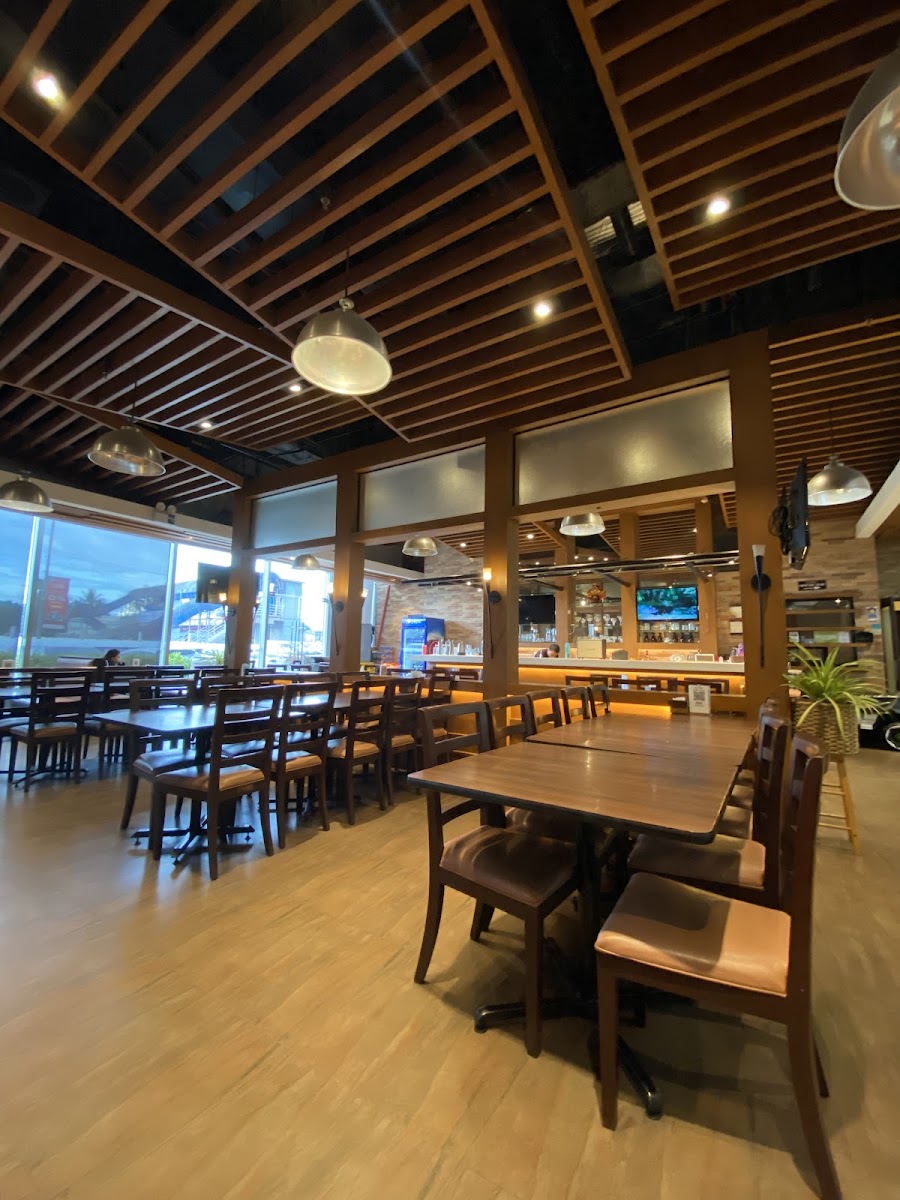 Gerry's Robinsons Butuan (Gerry's Grill)
