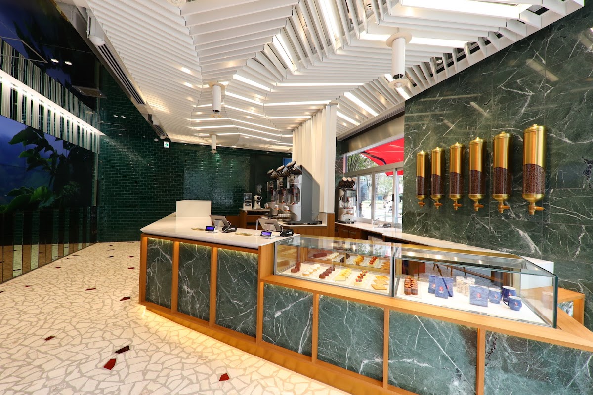 Geshary Coffee Hibiya