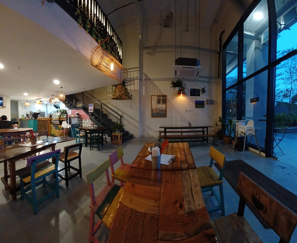 G.foti Kopitiam