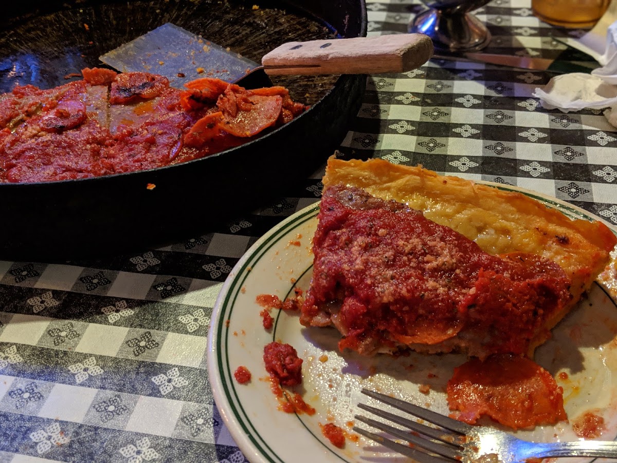 Gino's East-10