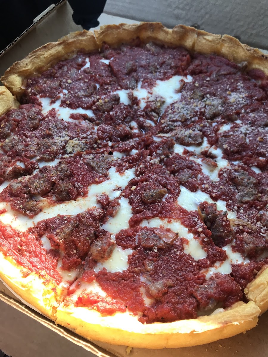 Gino's East-6