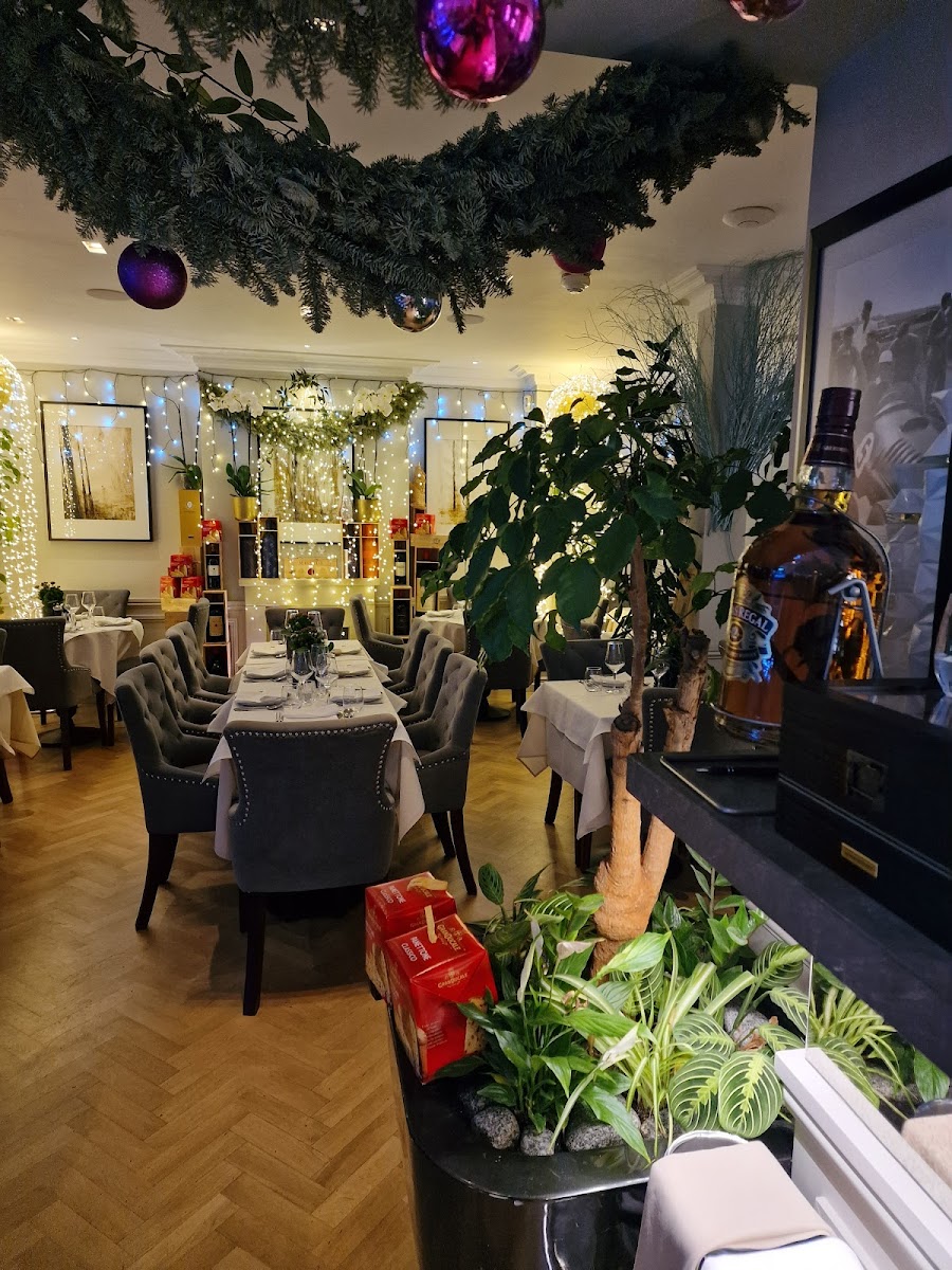 Giovanni Restaurant-3