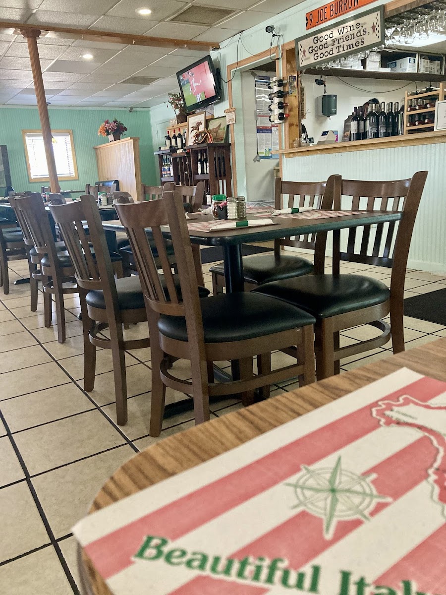 Giovanni's Family Italian Restaurant