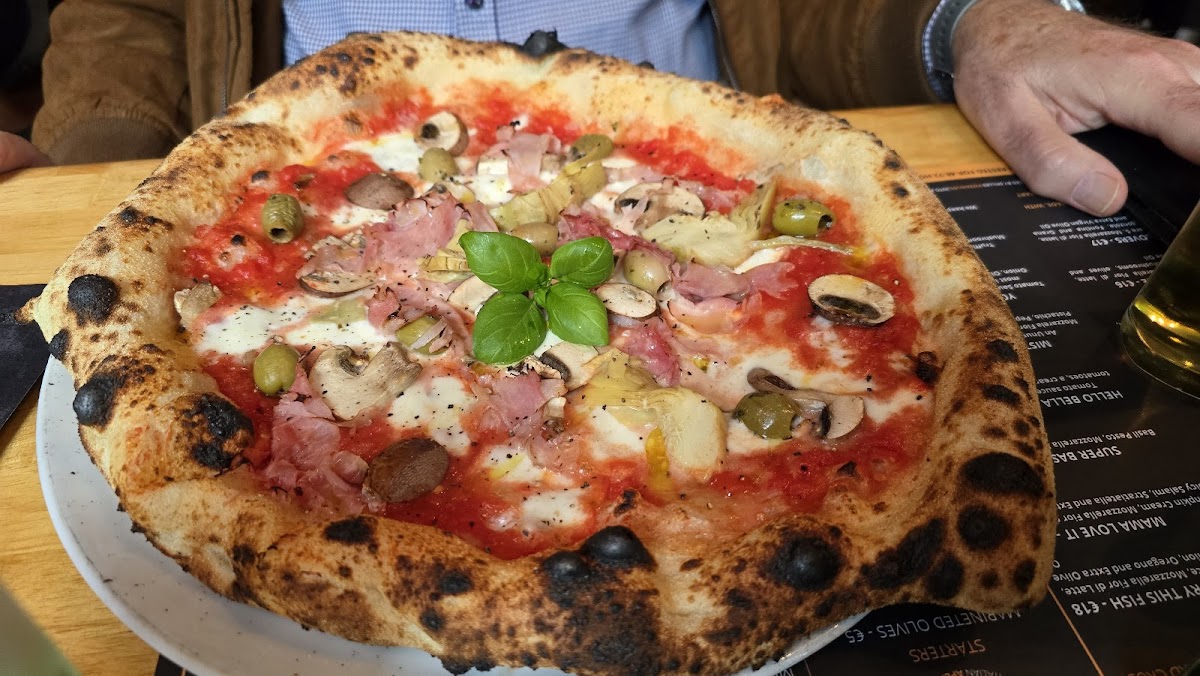 Giuseppe's - Pizza Forno A Legna-4