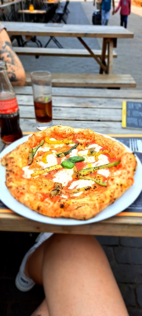 Giuseppe's - Pizza Forno A Legna-8