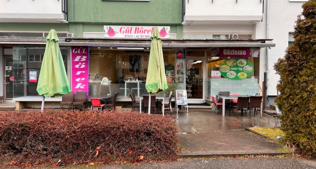 Gül Börek