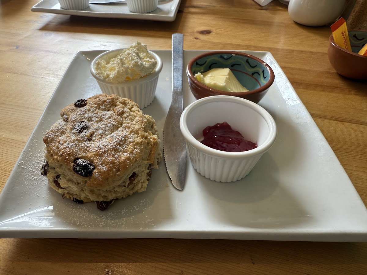 Glen Roy Cafe-2