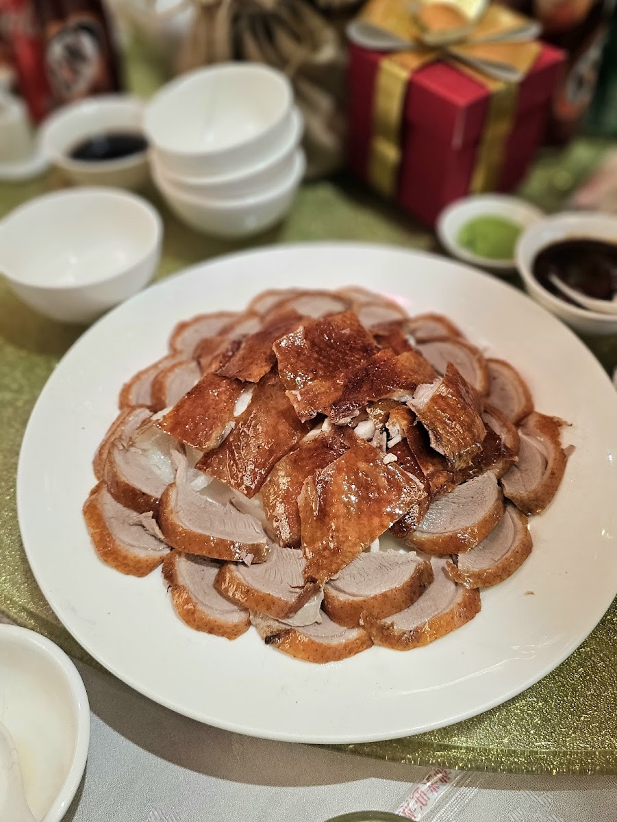 Gloria Maris Shark's Fin Restaurant Greenhills-4