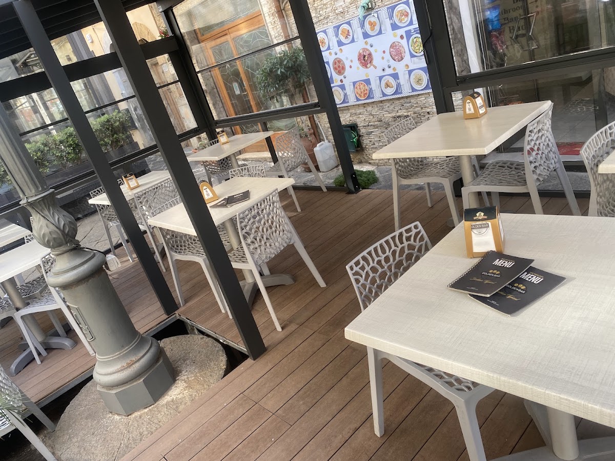 Golden Food & Bar - Ristobrunch , Pizzeria , Paninoteca