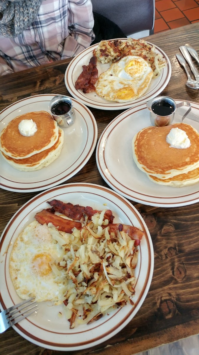 Golden Nugget Pancake House-4