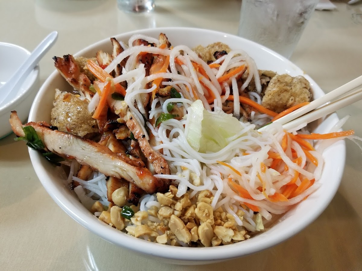 Golden Phở & Grill-5