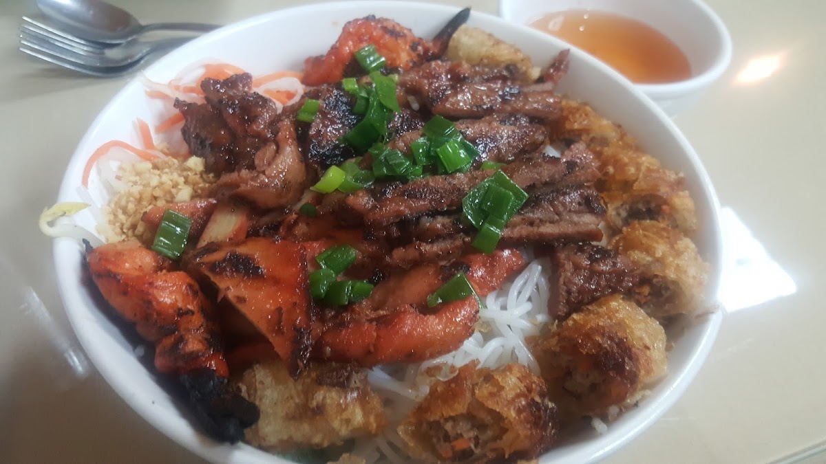 Golden Phở & Grill-7