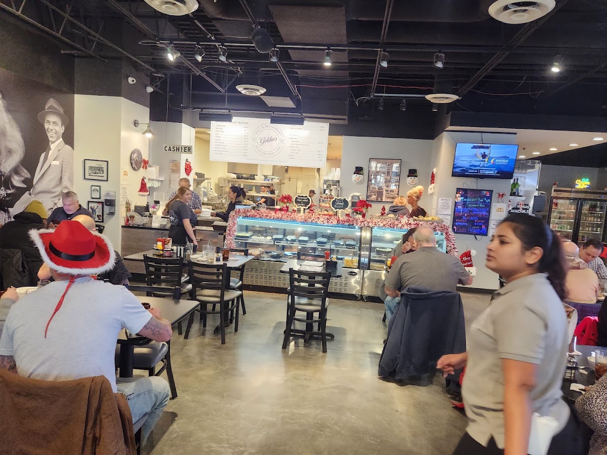 Goldie’S Deli & Restaurant-2