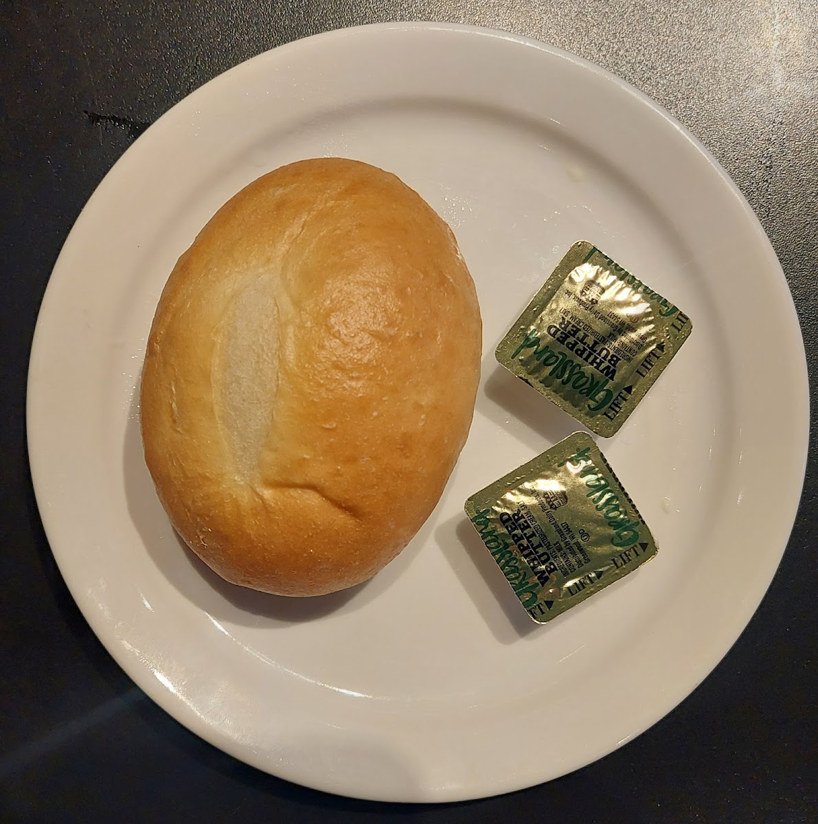 Goldie’S Deli & Restaurant-8