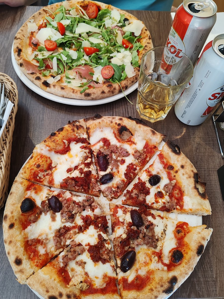 Goloso Gastro Bar And Pizzeria-4