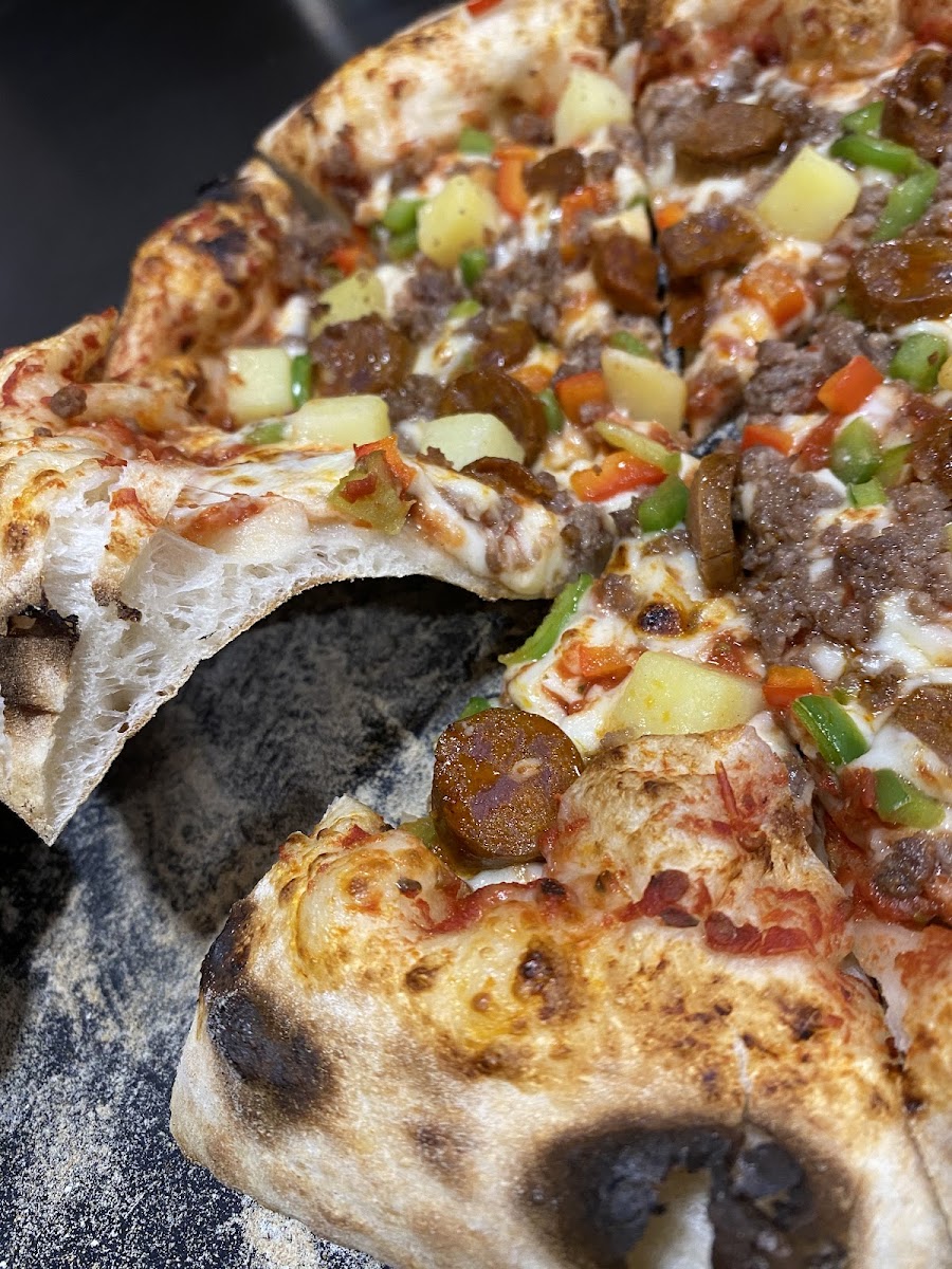 Gomorra Pizza Au Feu De Bois-8