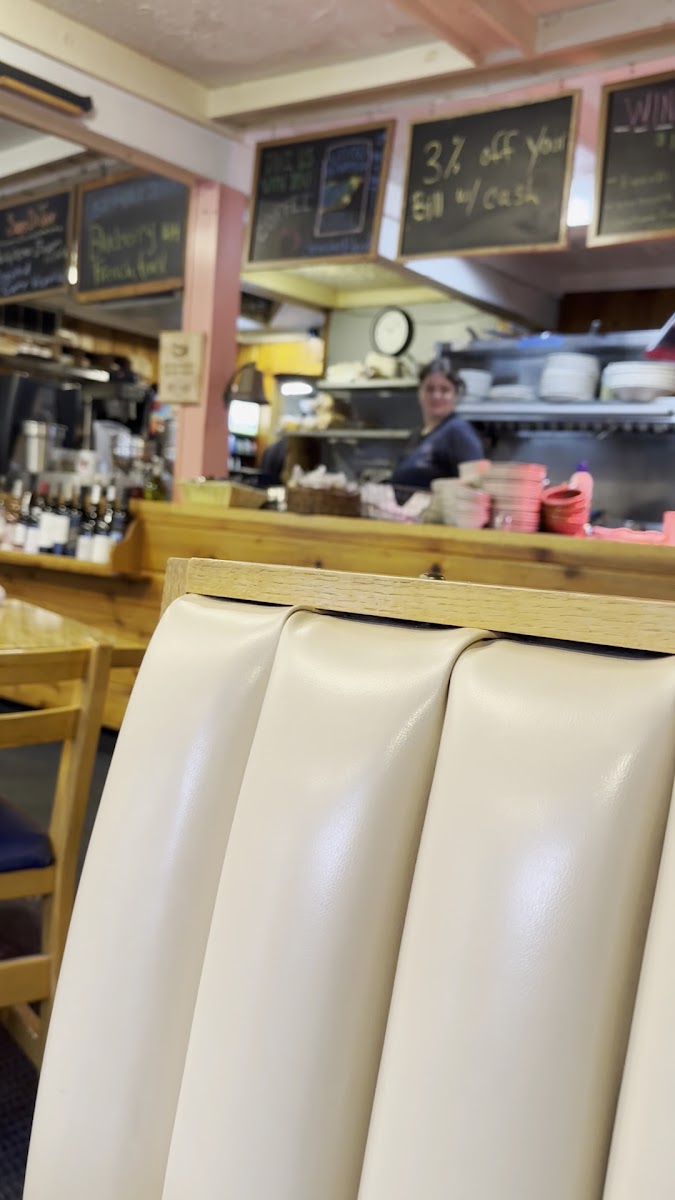 Good Harbor Grill