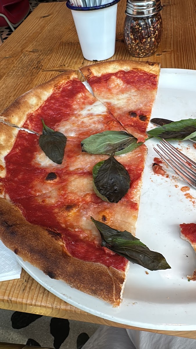 Gordon Ramsay Street Pizza-7
