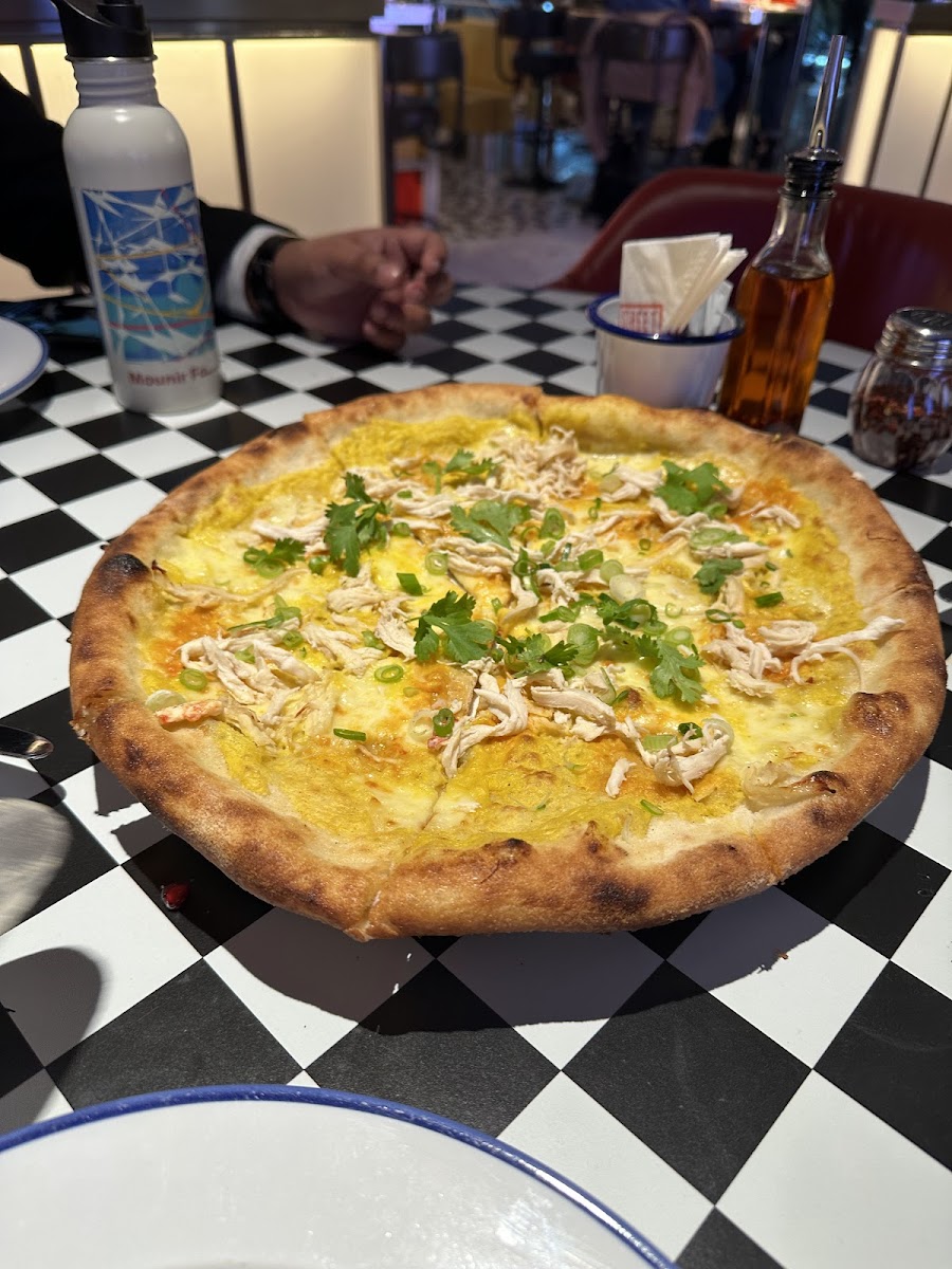 Gordon Ramsay Street Pizza-8