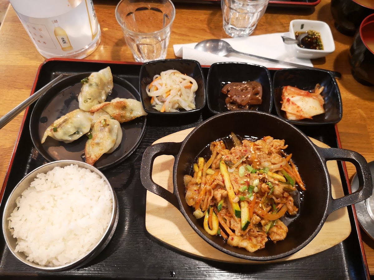 구이 레스토랑 Goui Paris-6