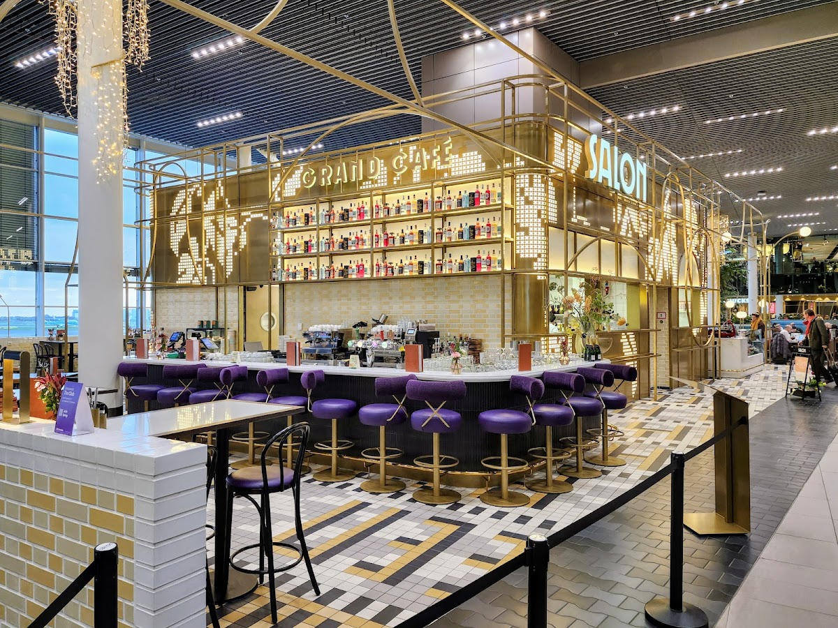Grand Cafe Plaza-3