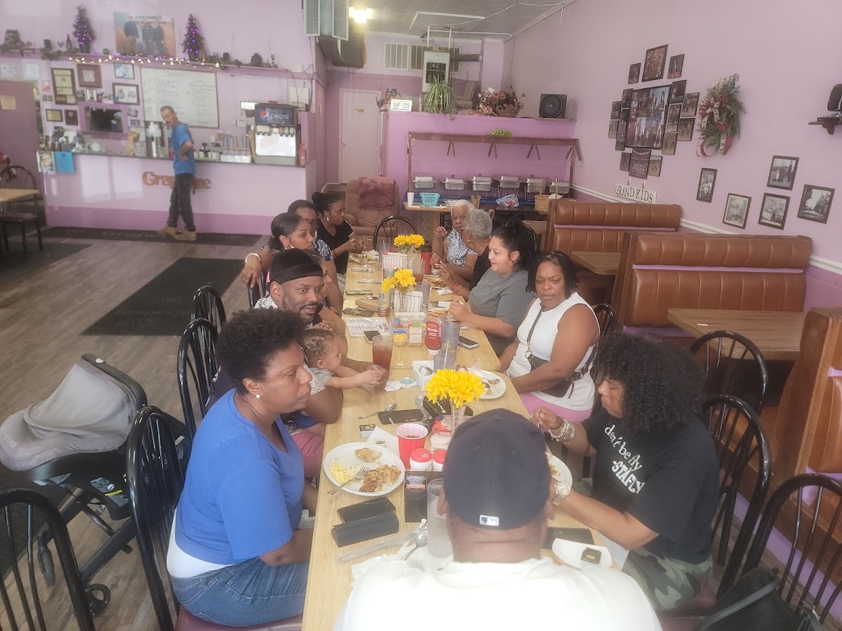 Grapevine Cafe-10