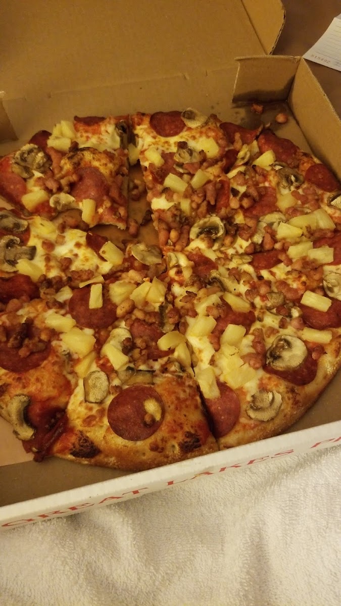 Great Lakes Pizza Co-5