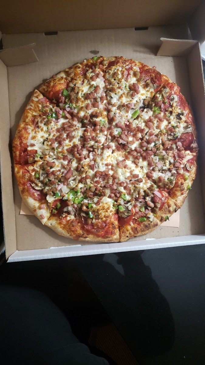 Great Lakes Pizza Co-7