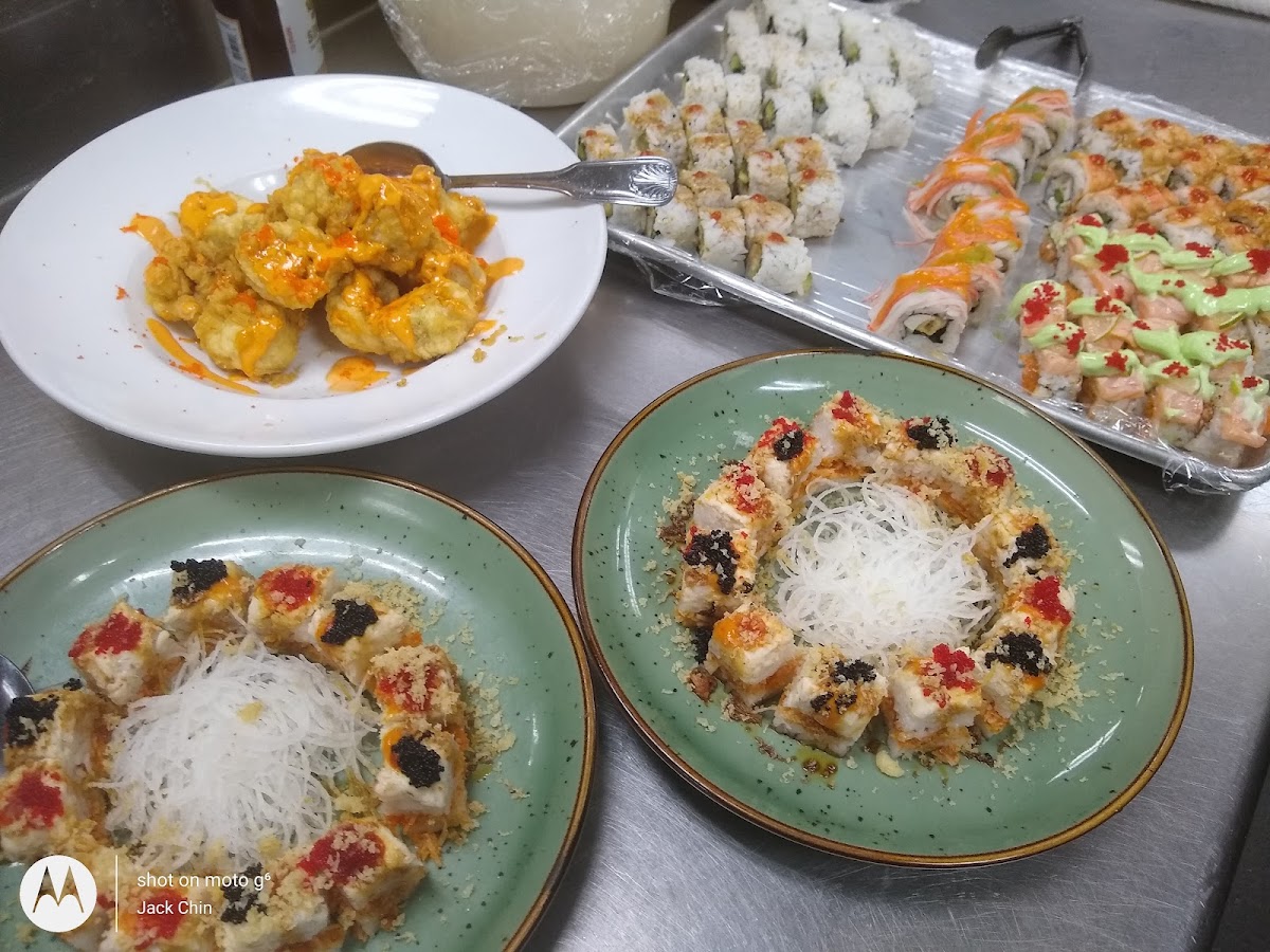 Great Wall Chinese - Thai And Sushi-8