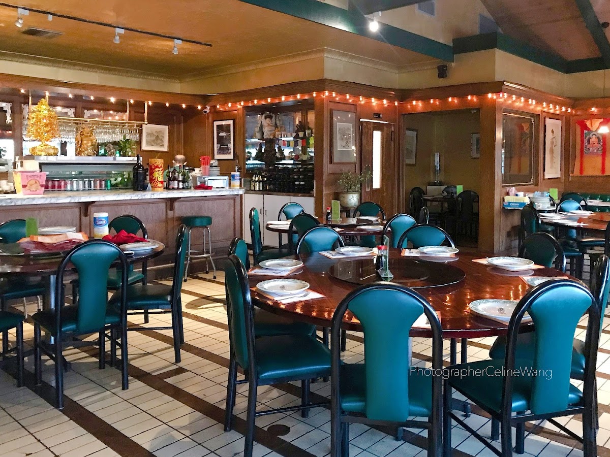 Great Wall Szechuan And Mandarin Cuisine