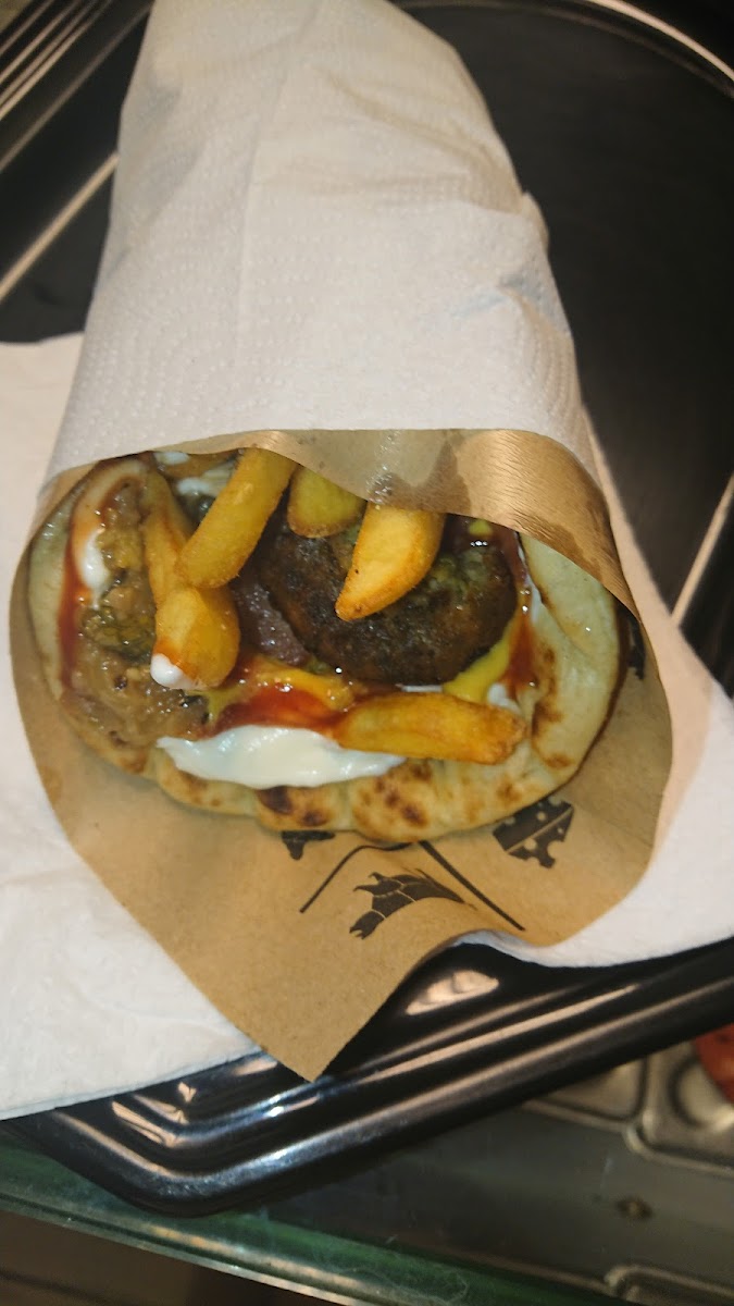 Greek Grill - Gyros & More-6