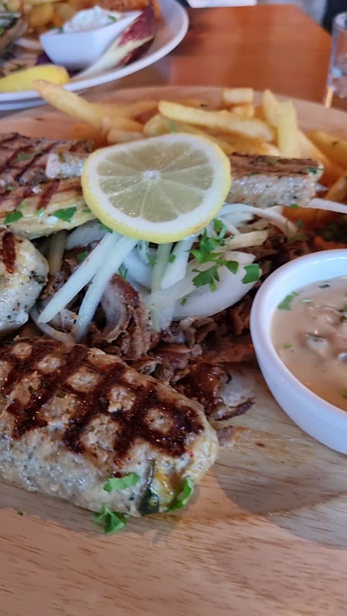 Greek Restaurant 'kreta'-2