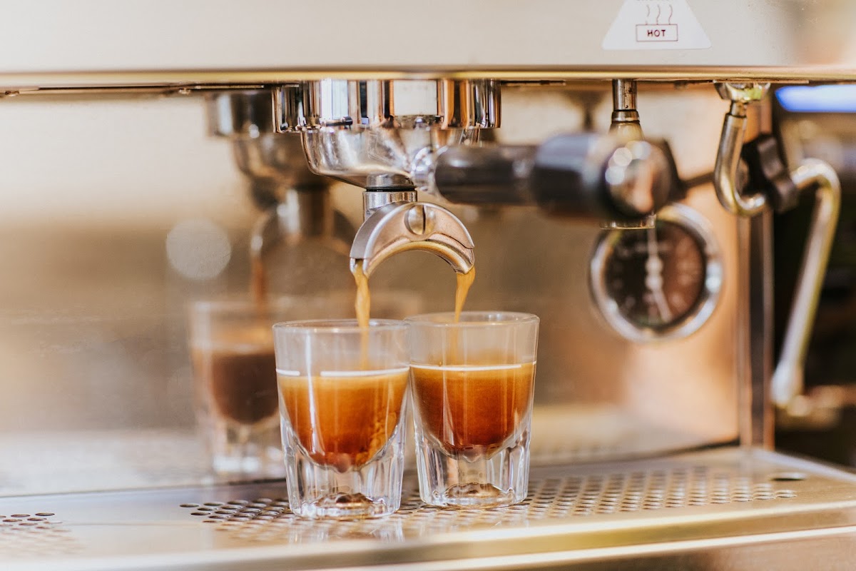 Green Lady Shoppe Cbd & Espresso Bar-10