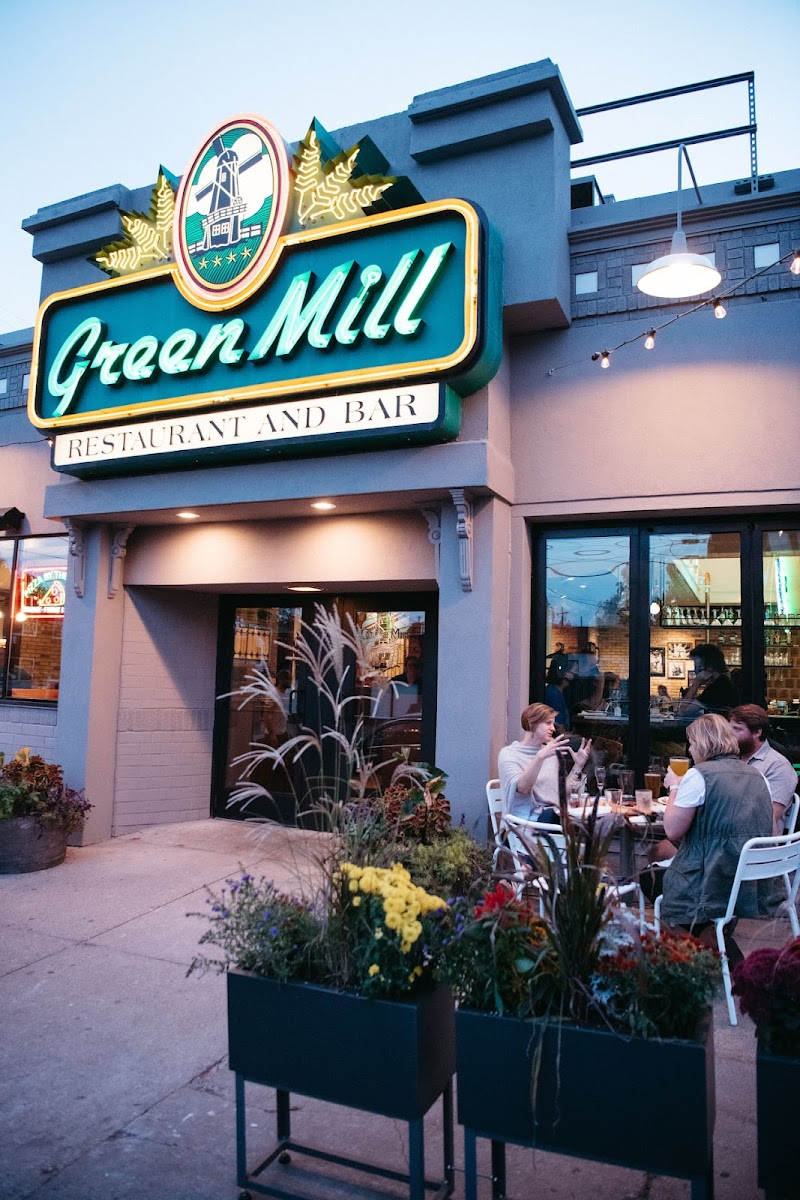 Green Mill Restaurant & Bar