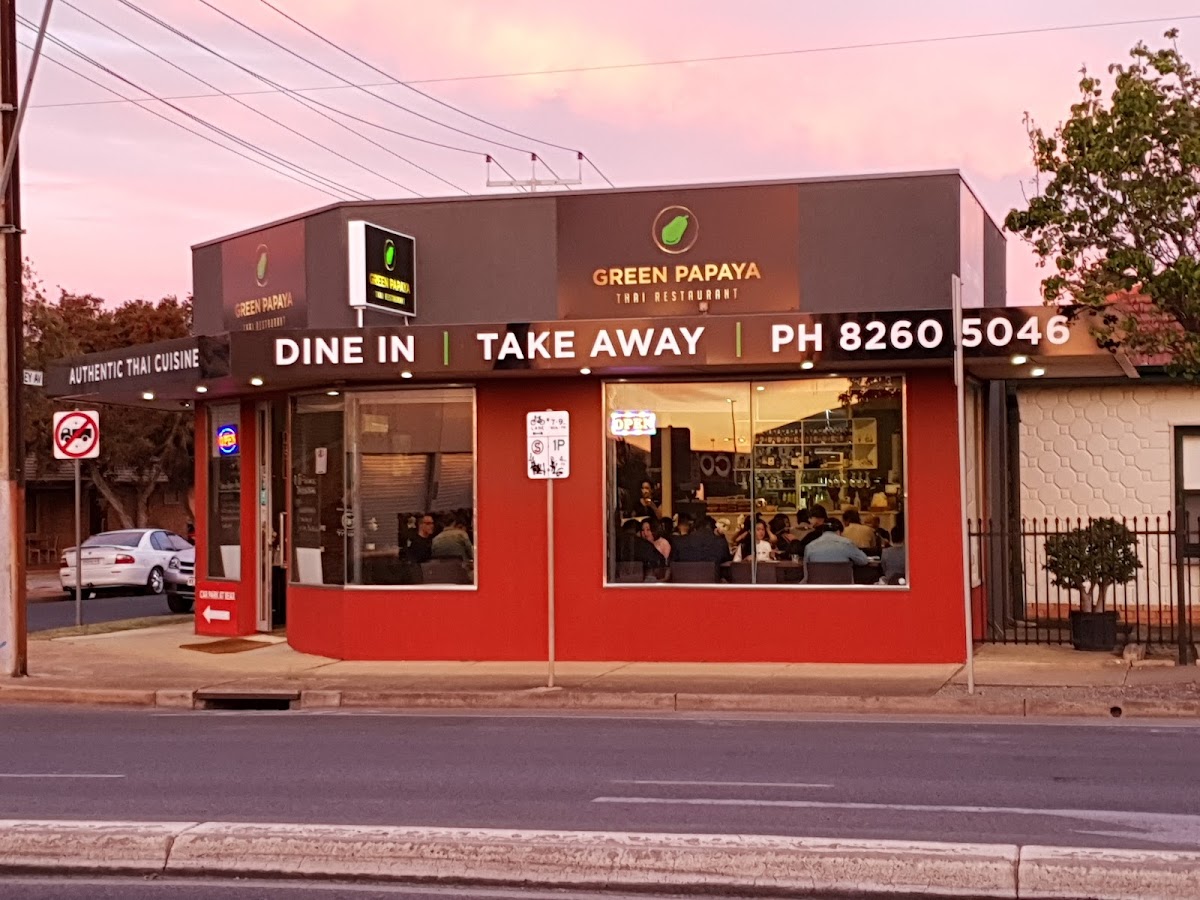 Green Papaya Thai Restaurant