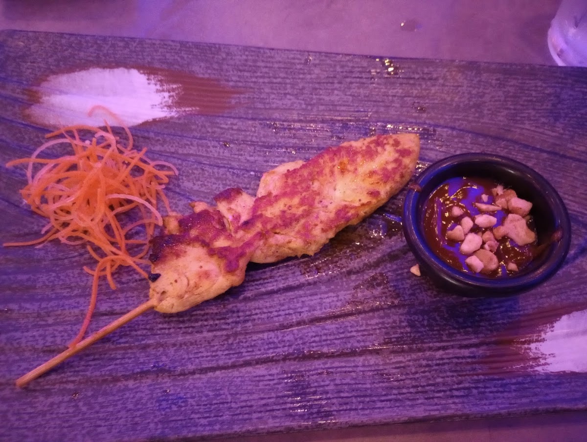 Green Papaya Thai & Sushi (210 Location)-7