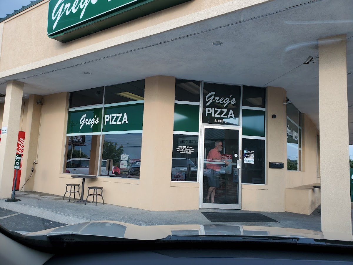 Greg's Pizza-4